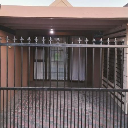 Apartamento Victoria'S Rest Windsor Park Exterior foto